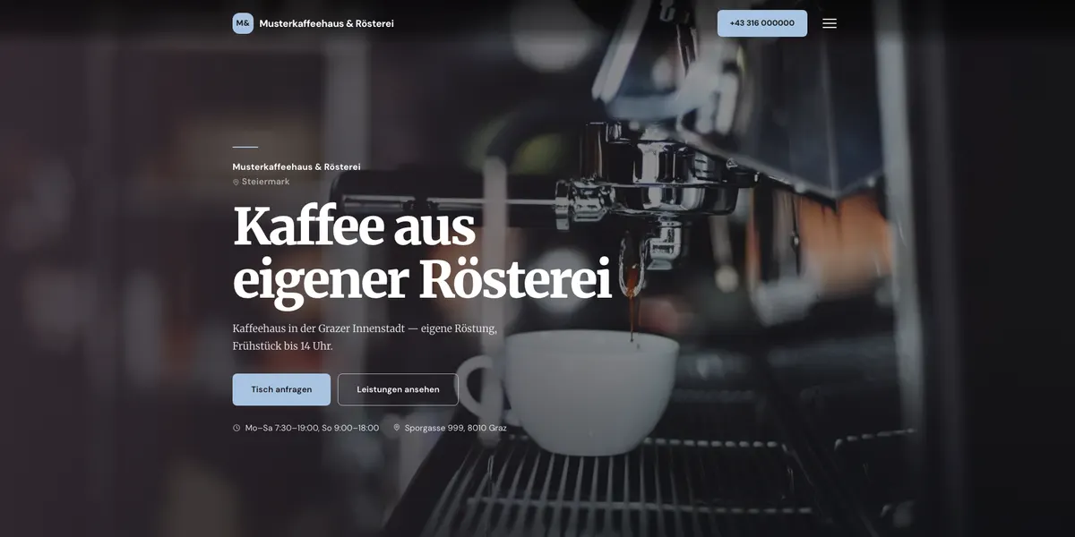 Screenshot einer Beispiel-Seite eines fiktiven Betriebs (Café, Graz)