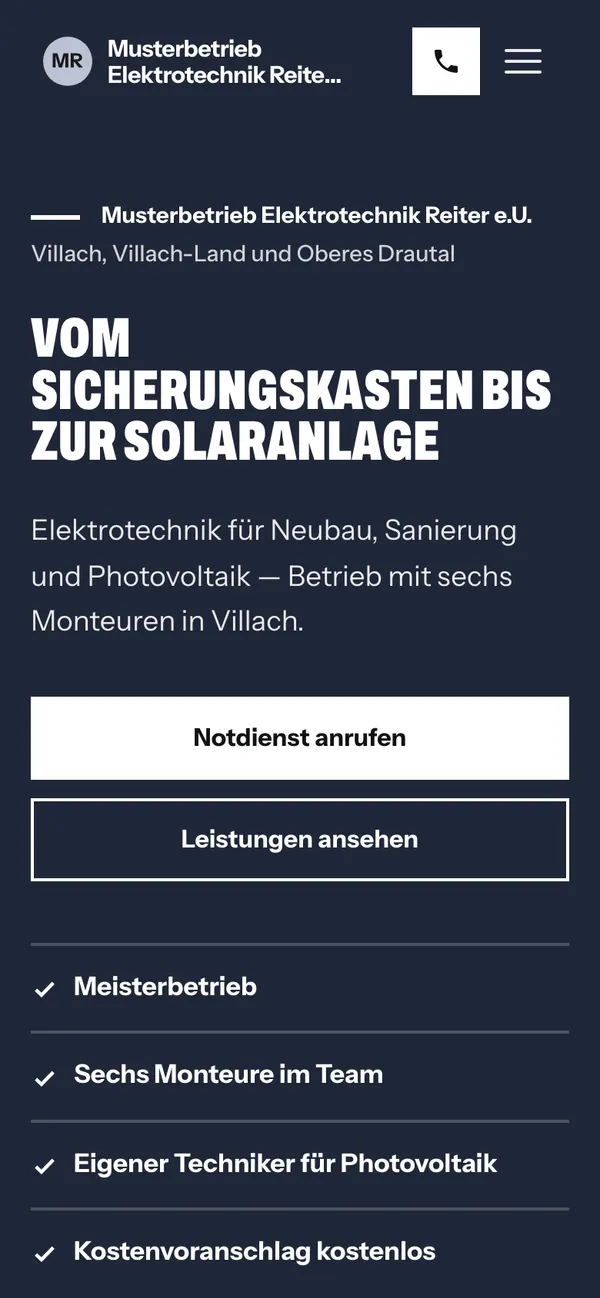 Dieselbe Beispiel-Seite des fiktiven Betriebs am Handy
